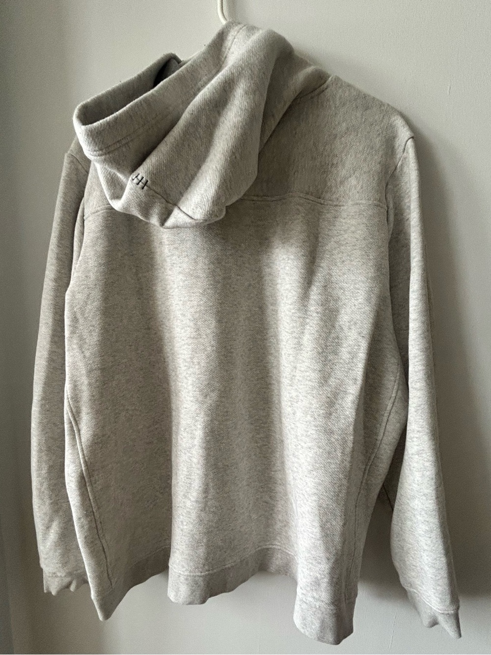 Vineyard Vines Light Gray Pullover Hoodie Shep & Ian - Picture 2 of 4
